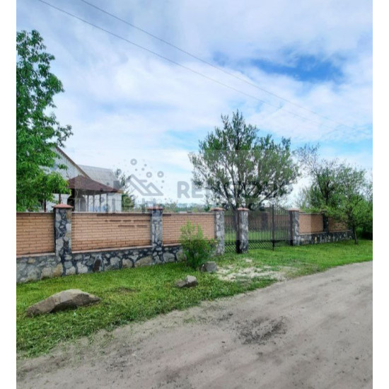Продаж будинку  - дачі в с .Велика Яблунівка( р-н Веселий Кут).